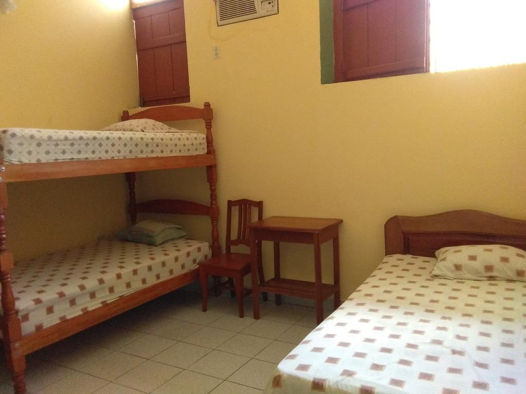 Hostal El Colibri Iquitos Room photo