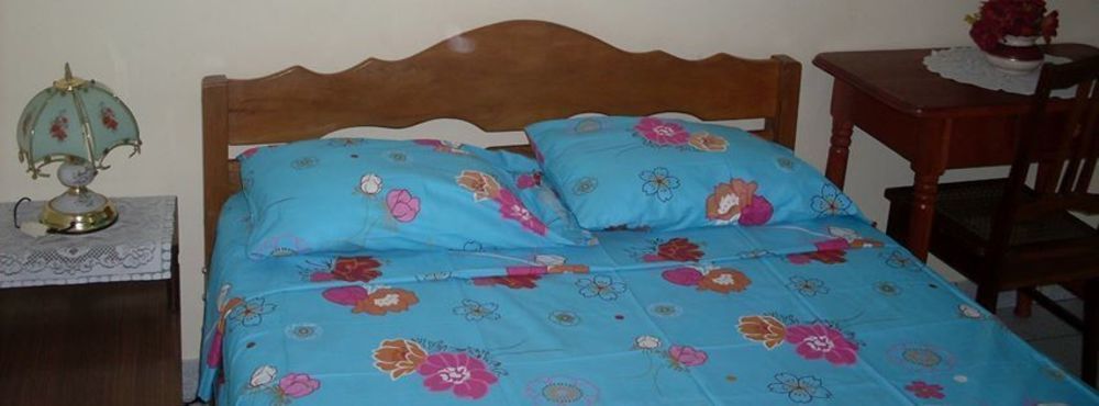 Hostal El Colibri Iquitos Exterior photo